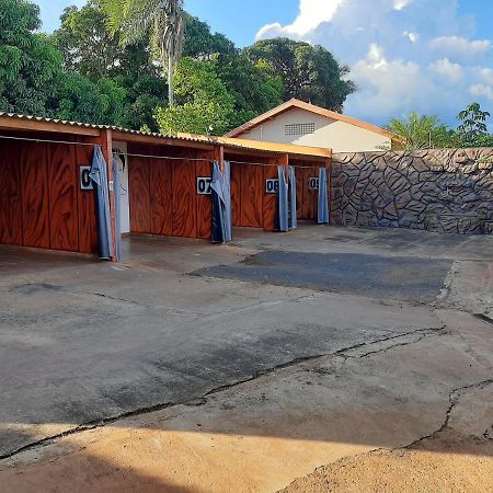 Miru'S Motel Rio Verde Exterior photo